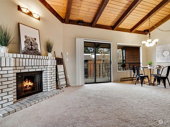 4th image of 7307 N Skyview Place #G301