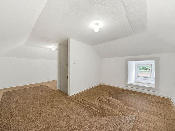 5th image of 656 N San Ignacio Ave #101