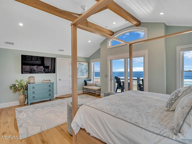 226 Dune Ave — Photo 18