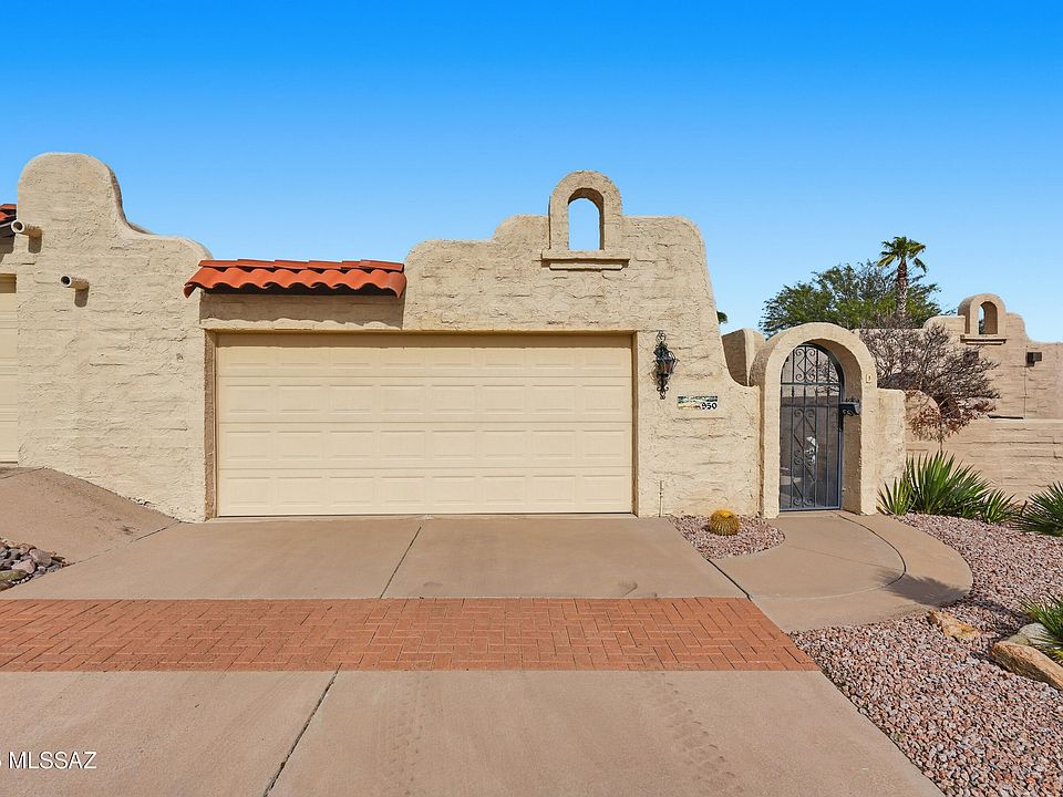 1st image of 950 W Calle Del Regalo