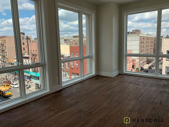 4th image of 83 Graham Ave #412
