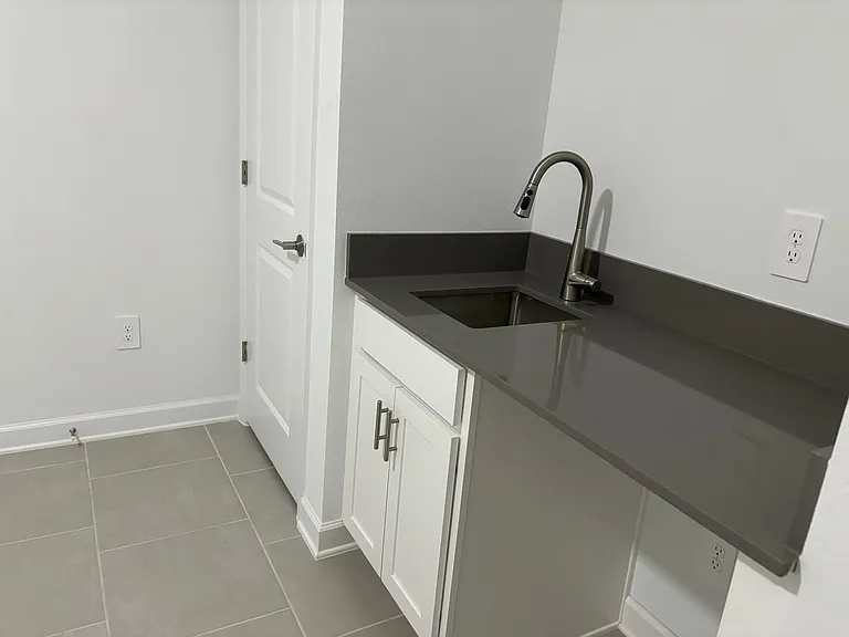 4635 Wandsworth Way — Photo 31