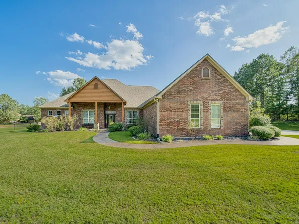 155 County Road 1133, Kilgore, TX 75662
