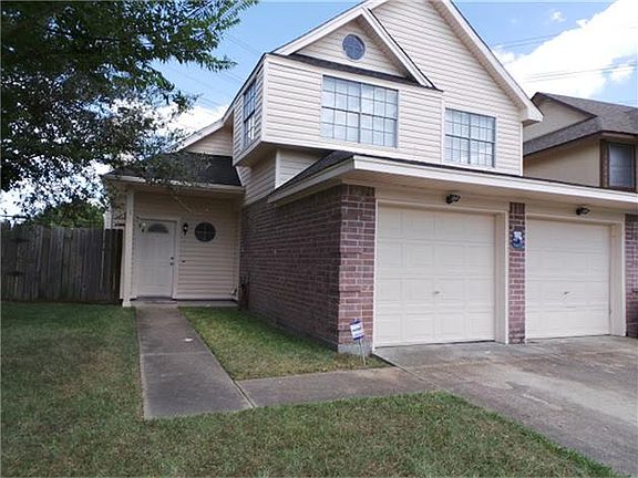 2nd image of 12402 Tracelynn Ln