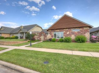 1430 Quail Pl, Carthage, MO 64836