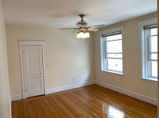 91 Kilmarnock St APT 16, Boston, MA 02215