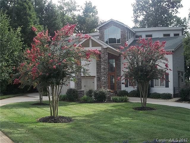 1st image of 183 Crystal Cir