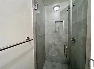 932 S Westmoreland Ave, Los Angeles, CA 90006