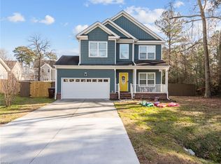 1957 Rockwood Dr, Chesapeake, VA 23323