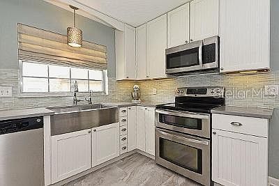 5th image of 1213 Trotwood Blvd