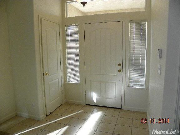 3rd image of 3000 Powers Ave