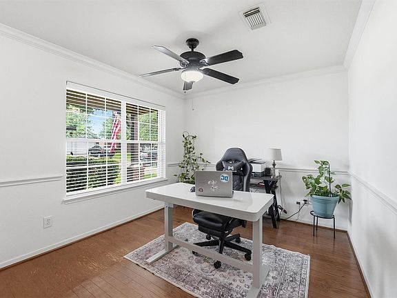 5th image of 24618 Lakecrest Village Dr