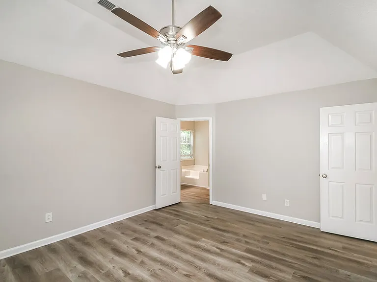 7210 Mahogany Dr — Photo 12
