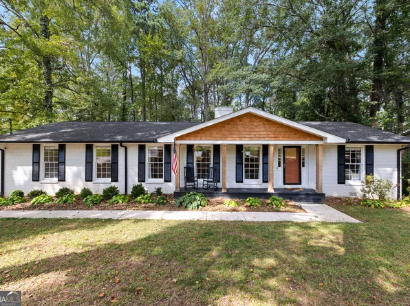3 Briarwood Ln, Newnan, GA 30263