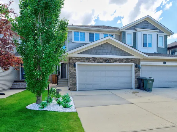 197 Summerstone Ln, Strathcona County, AB T8H 0K2