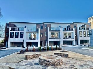 334 Clarendon Ct, Gainesville, GA 30501
