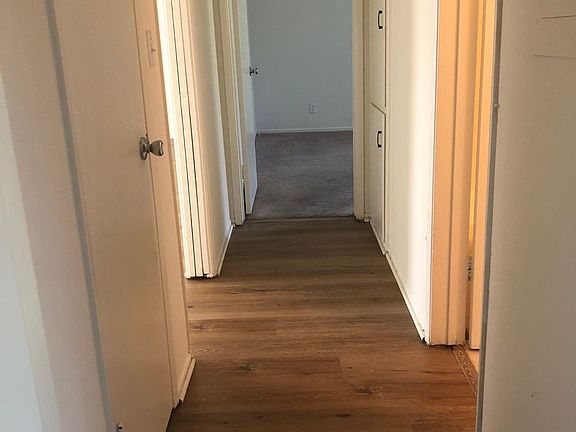 5th image of 11147 Huston St APT 7
