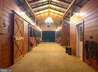 14358 Loyalty Rd, Leesburg, VA 20176