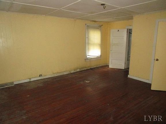 4th image of 1017 South Ave