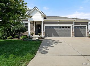 817 Brimley Dr, Cottleville, MO 63304