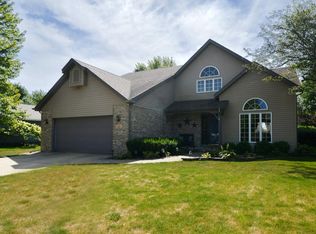 1112 Geneva St, Shorewood, IL 60404