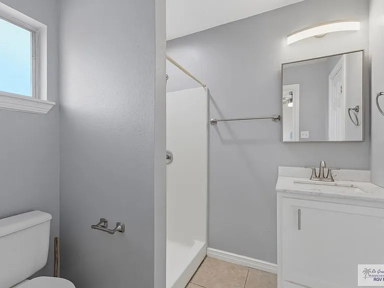 711 Cisneros St — Photo 10
