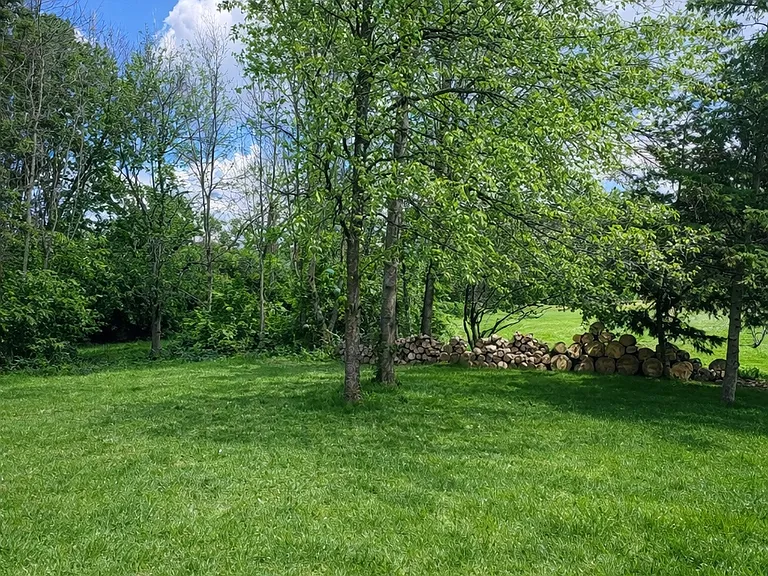 W3128 Harvard Ct — Photo 28