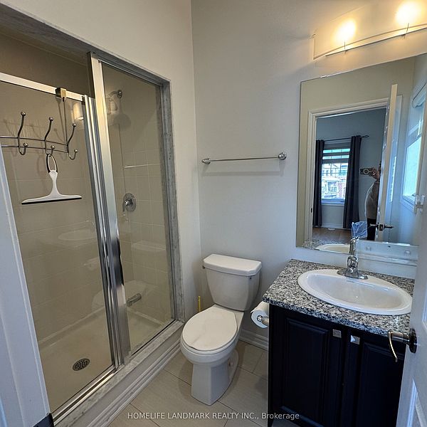 Markham Townhouse for rent - 3 Bedrooms — photo 16