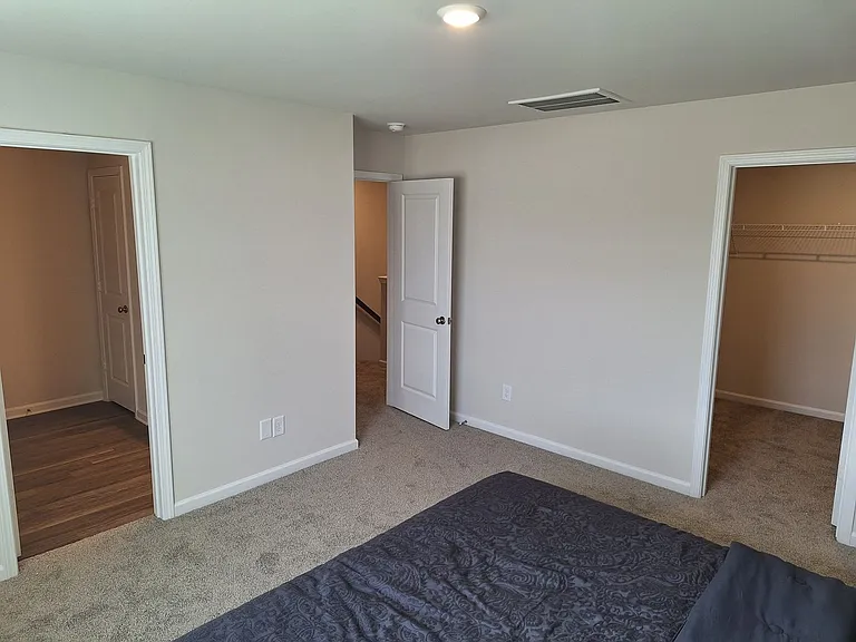 725 Gatestone Ln — Photo 16