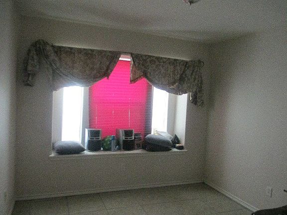5th image of 3627 Oviedo