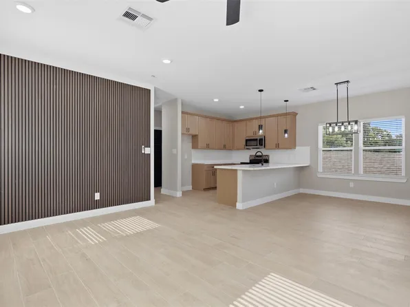 2516 Lucky St, Houston, TX 77088