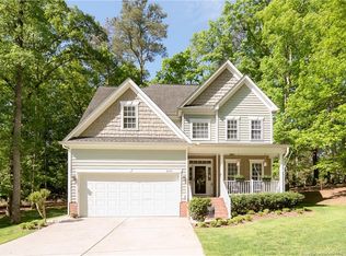 2521 Westgate Dr, Sanford, NC 27330