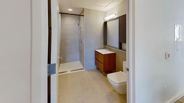 Rented by Bond New York | media 31