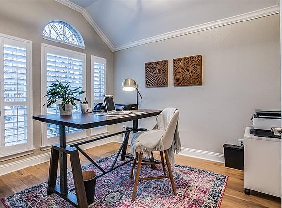 5th image of 10117 Ash Creek Ln