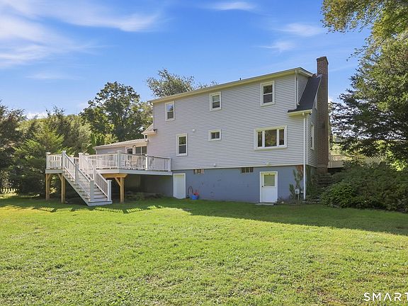 3rd image of 28 Pond Road