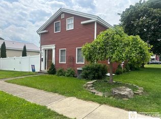 48 Church St, Springville, NY 14141