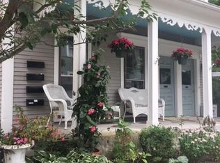 53 John St APT 1, Newport, RI 02840