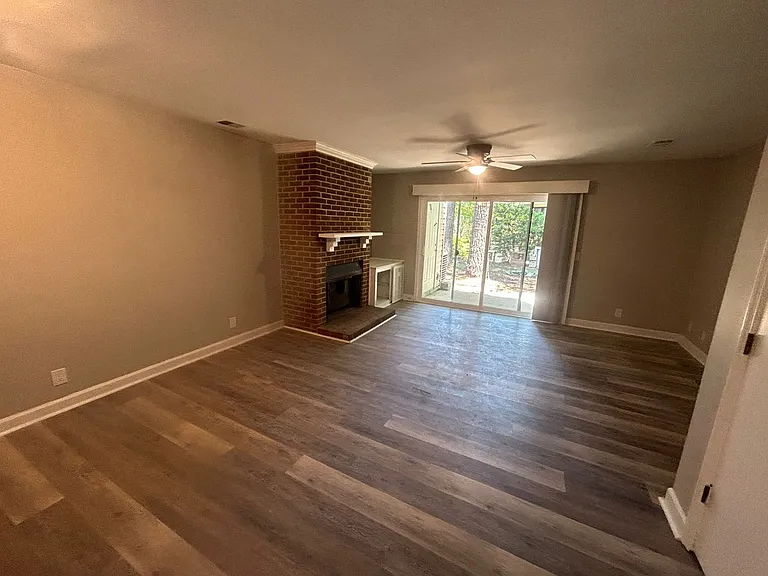 240-10 Jamil Rd — Photo 2