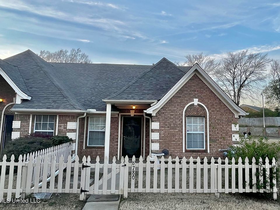 1st image of 6780 Beaumont Cir