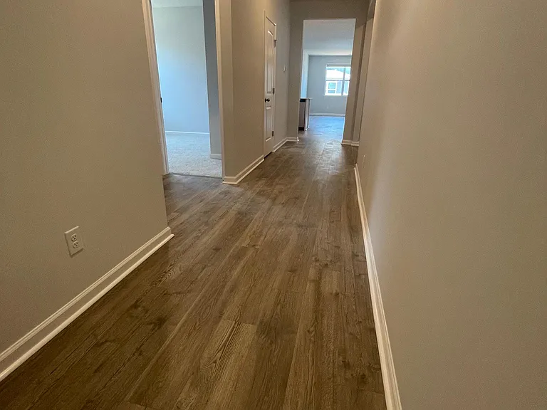 114 Olivia Cir — Photo 14