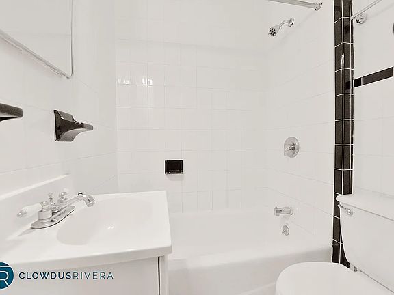 3rd image of 315 W 105th St APT 2C