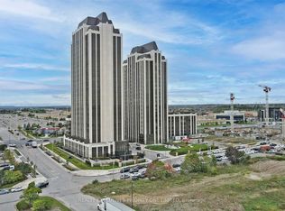 9075 Jane St #809, Vaughan, ON L4K 0L7