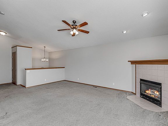 3rd image of 3591 N Rushwood St
