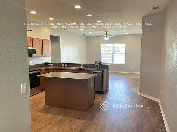 5th image of 3632 Bristol Cove Ln