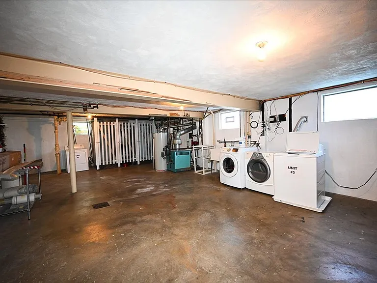 2625 Robertson Ave #5 — Photo 8