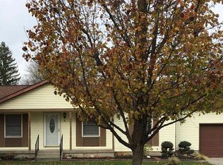 40 Abbott St, Wakeman, OH 44889