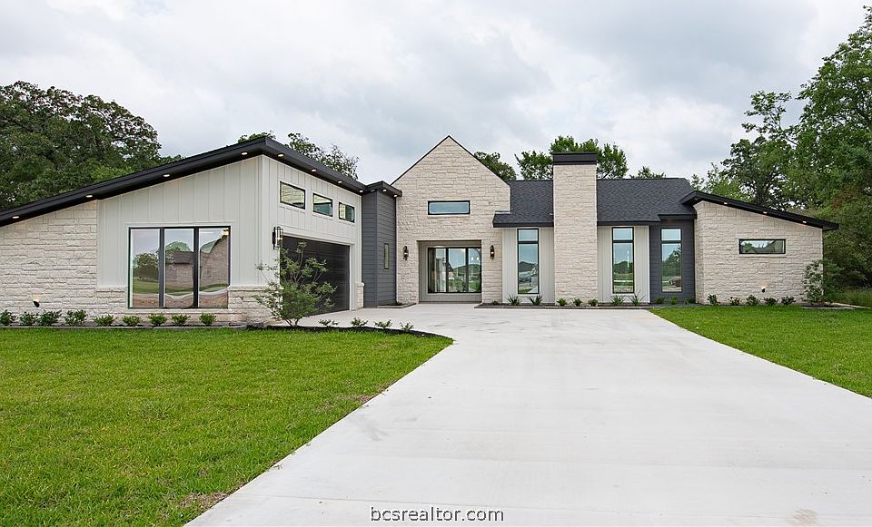 1st image of 7520 Garrison Creek Dr