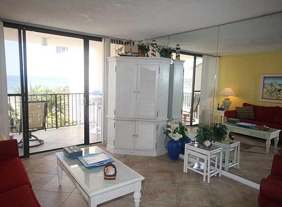 2nd image of 6905 Thomas Dr Unit 303