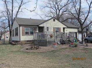 602 E Fillmore Ave, De Witt, NE 68341