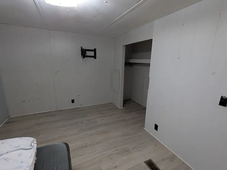 110 Armentor St #22 — Photo 8